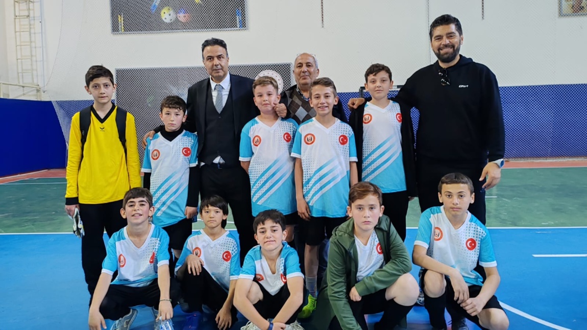 Okul Sporları kapsamında Küçük Erkekler Futsal Müsabakalarında Öğrencilerimize Başarılar Dileriz